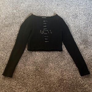 Safety pin cross long sleeve